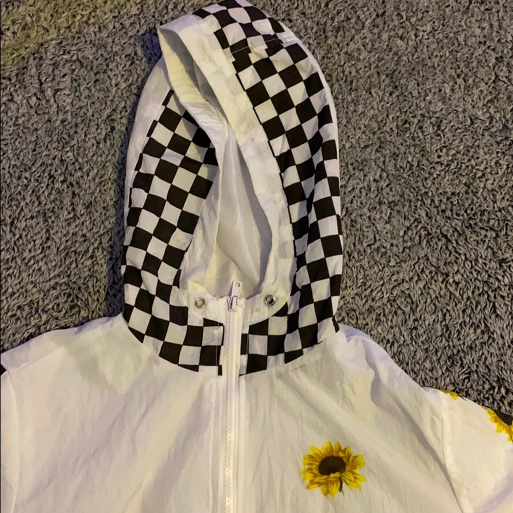 wind breaker